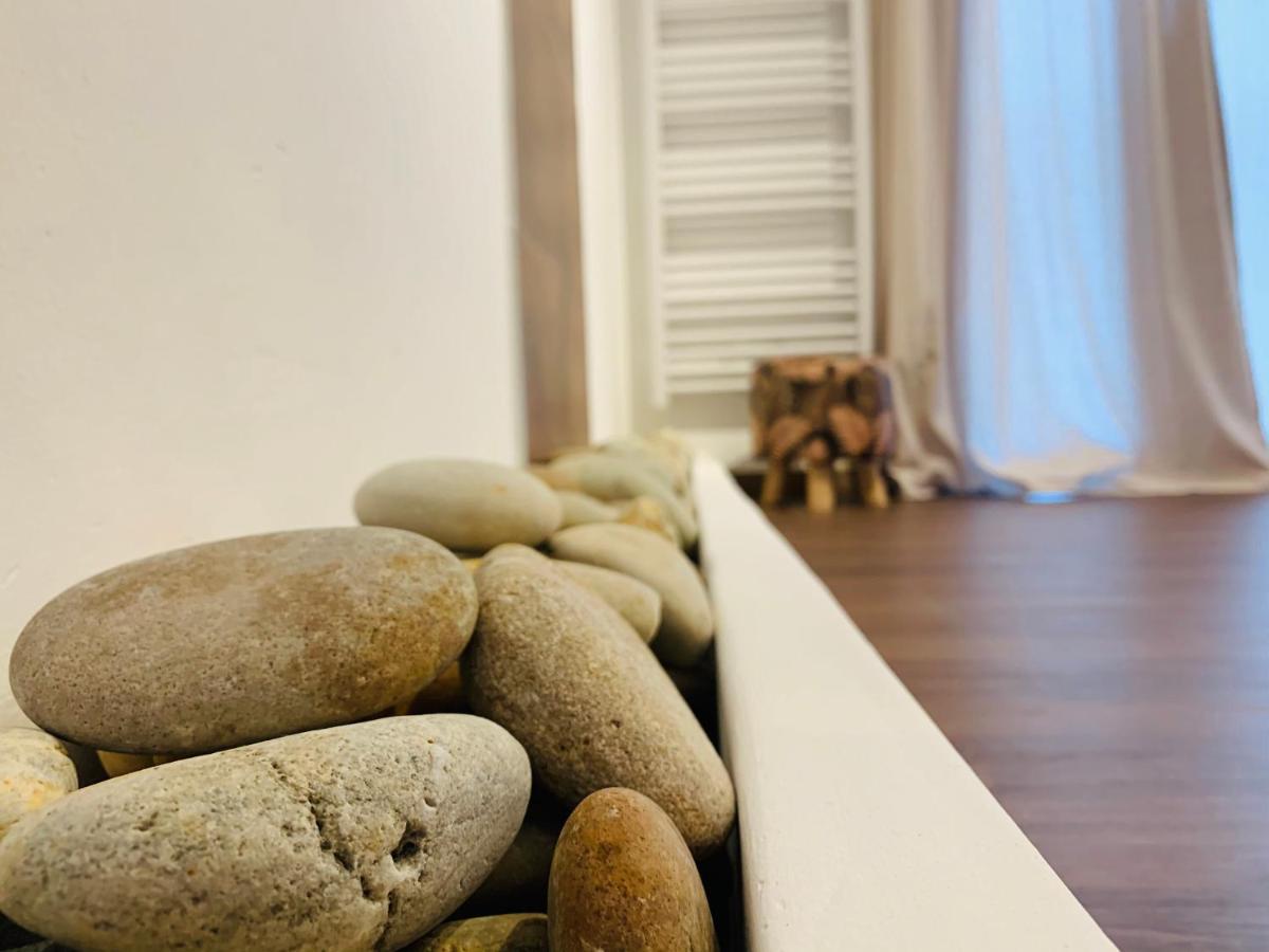 Rose Appartement Manosque Exterior photo